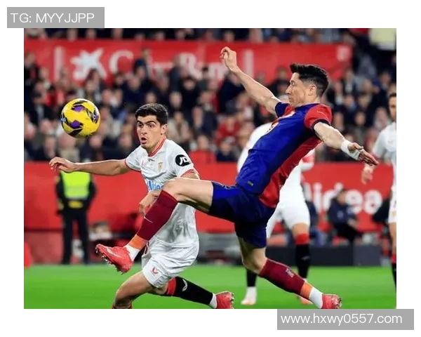 巴塞罗那财政管理引争议：莱万多夫斯基合同条款曝光，250万欧元竟成进球阻碍